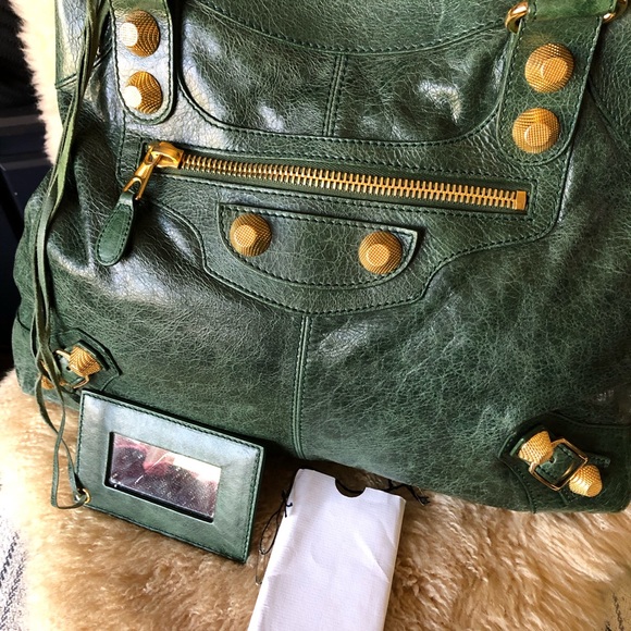 Auth Balenceaga Bag!💗 - Picture 3 of 14